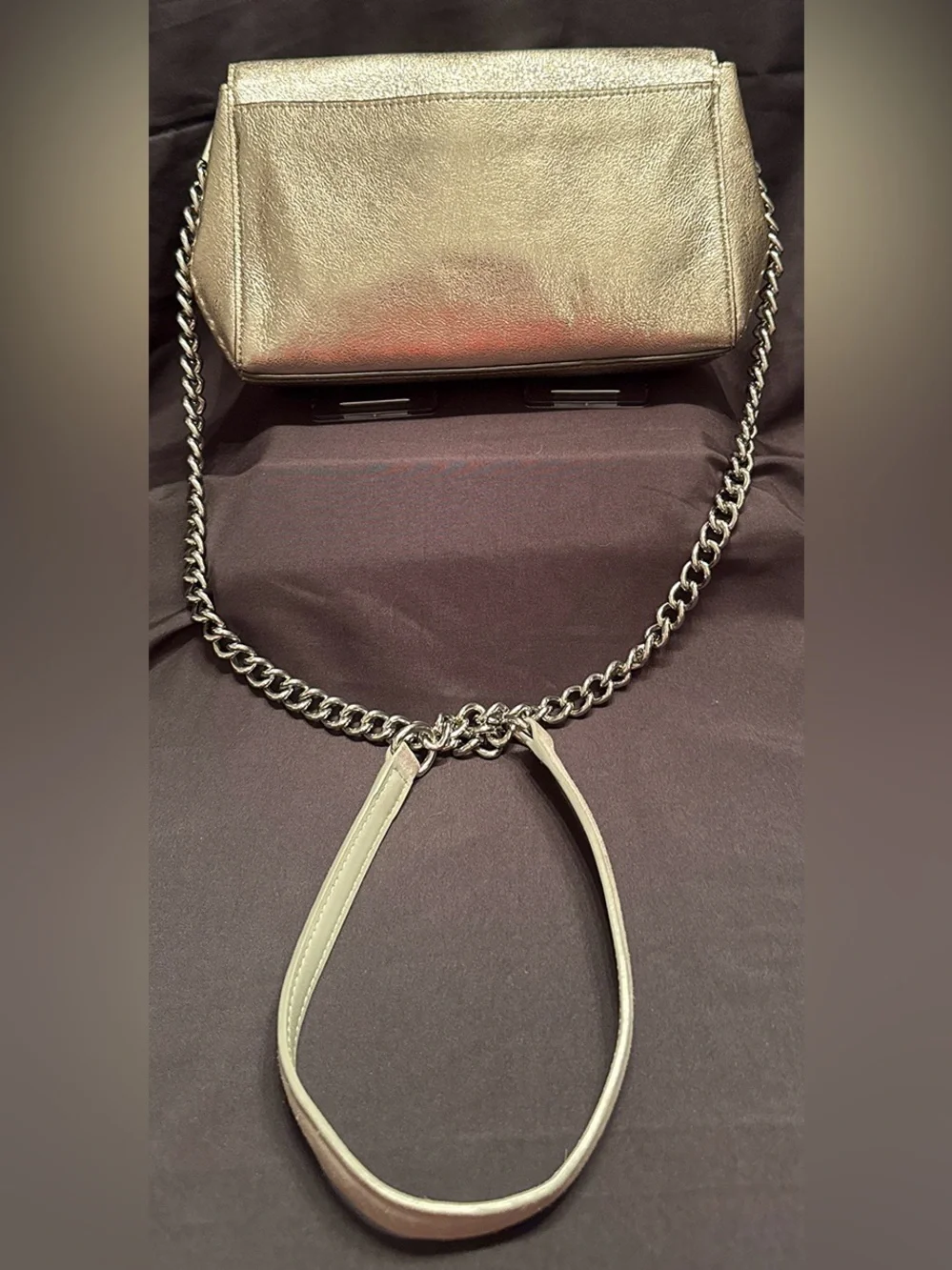 Coach 43023 Alexa Turnlock Clutch Crossbody Metallic Platinum Leather